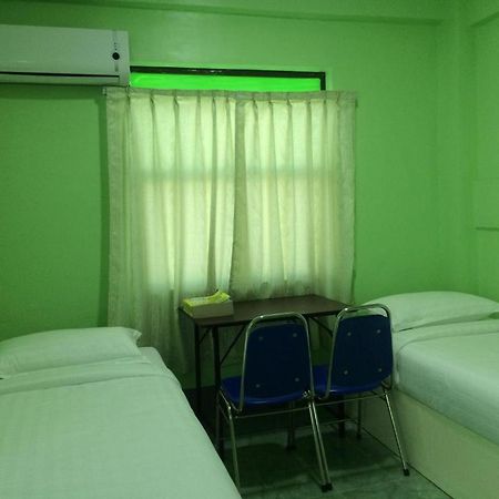 Nay Chi Lin Hotel Pathein المظهر الخارجي الصورة