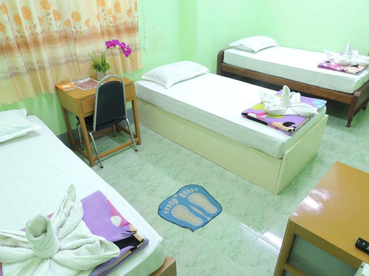 Nay Chi Lin Hotel Pathein المظهر الخارجي الصورة