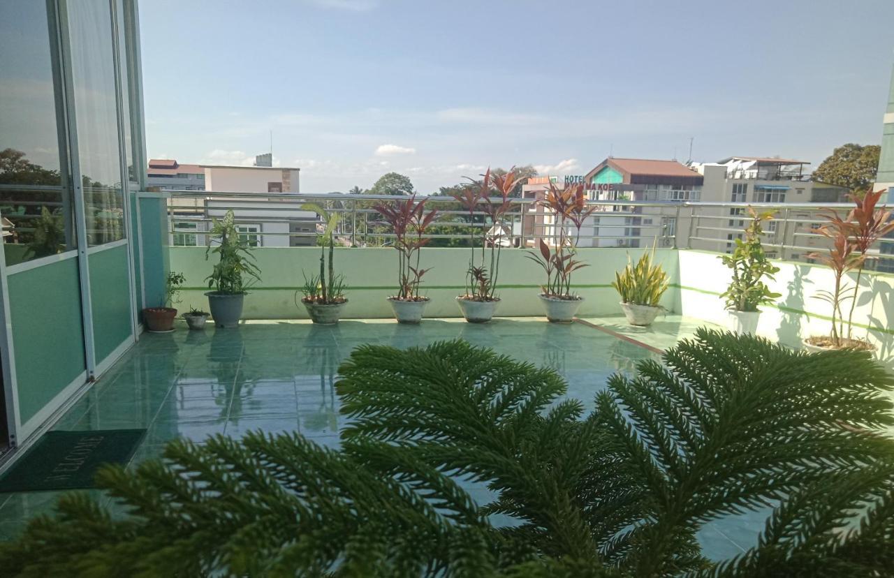 Nay Chi Lin Hotel Pathein المظهر الخارجي الصورة