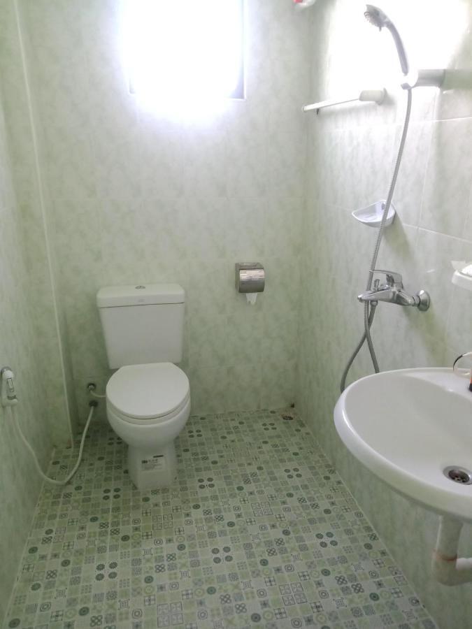 Nay Chi Lin Hotel Pathein المظهر الخارجي الصورة